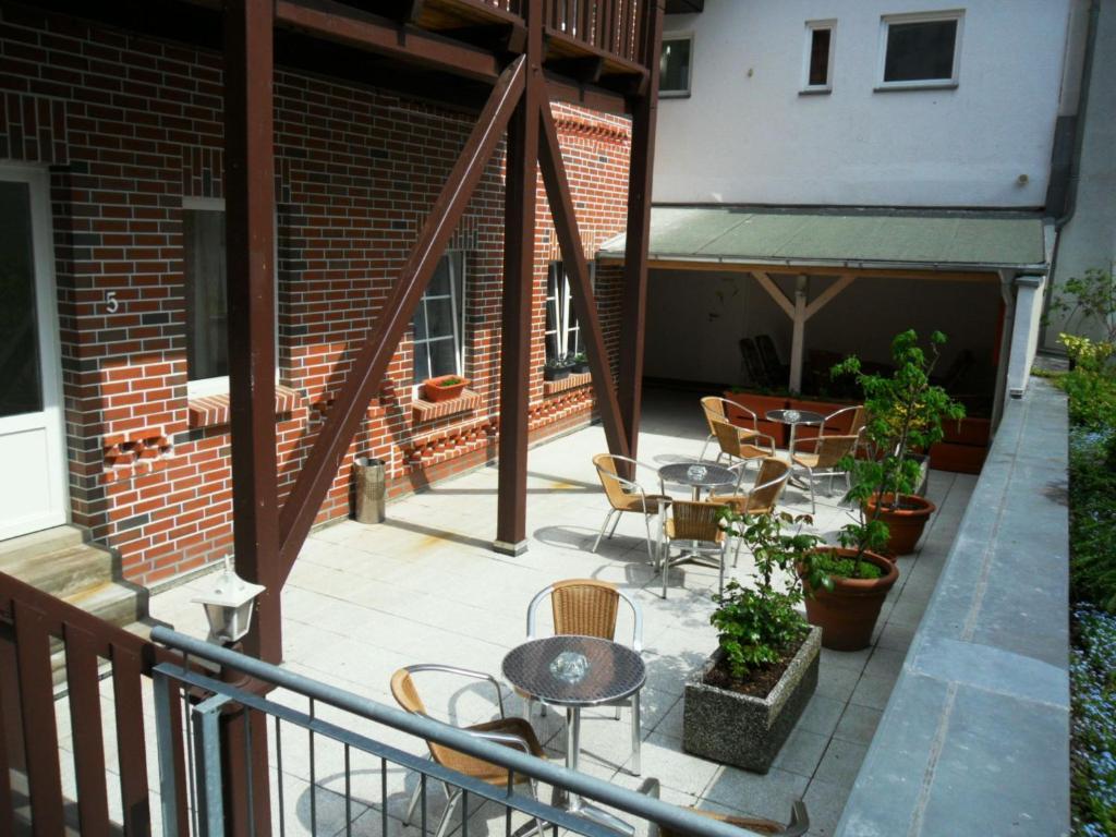 Pension Zum Blumchen Шверин Экстерьер фото